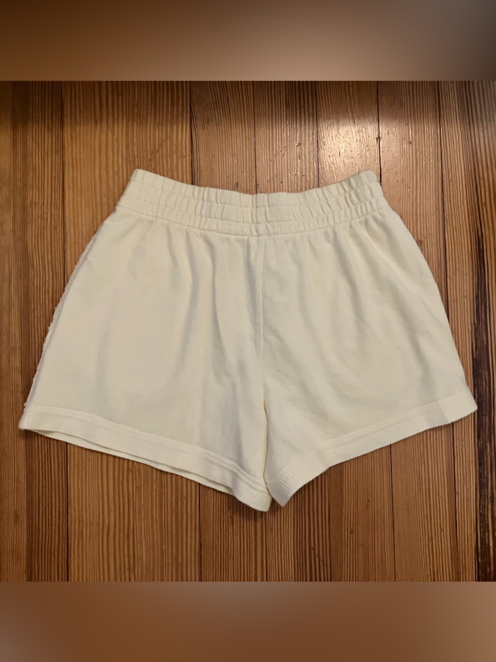 NWT Aerie Vacay Short in Cozy Yellow Sz S - Picture 6 of 13